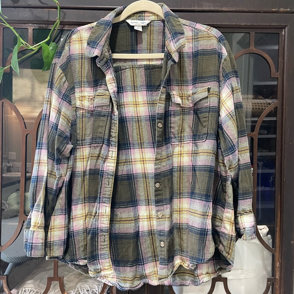 Old Navy Multicolor Plaid Boyfriend Shirt